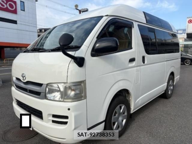 Toyota HIACE VAN 2008-09 8874135-3