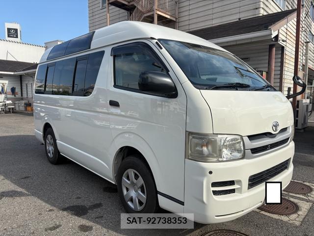 Toyota HIACE VAN 2008-09 8874135-6