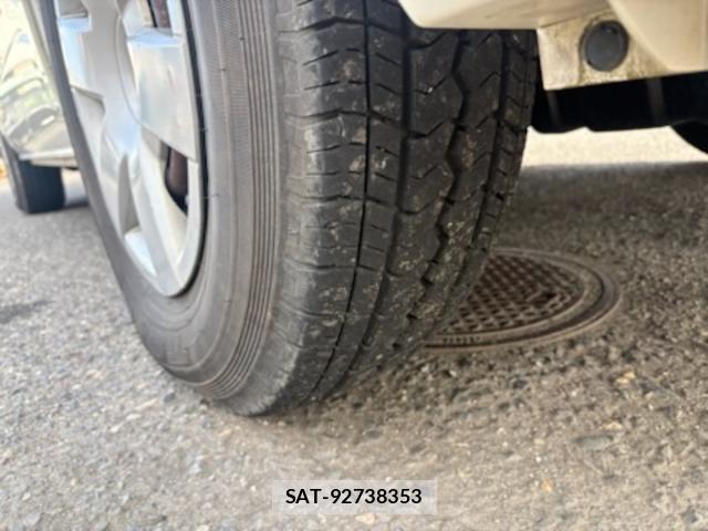 Toyota HIACE VAN 2008-09 8874135-9