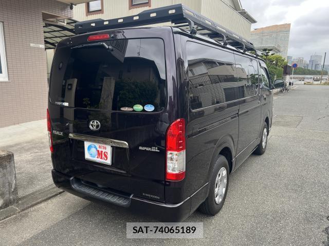 Toyota HIACE VAN 2017-05 8874275-2