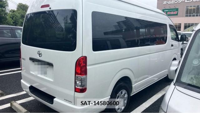 Toyota HIACE VAN 2026-04 8874406-12
