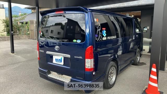 Toyota HIACE VAN 2020-06 8874433-12