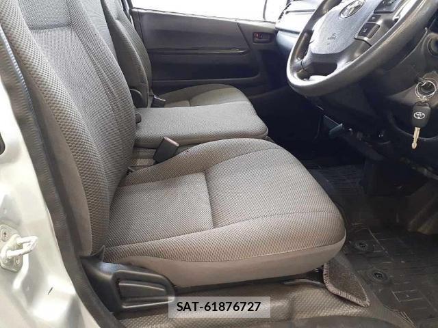 Toyota HIACE VAN 2020-05 8874521-3