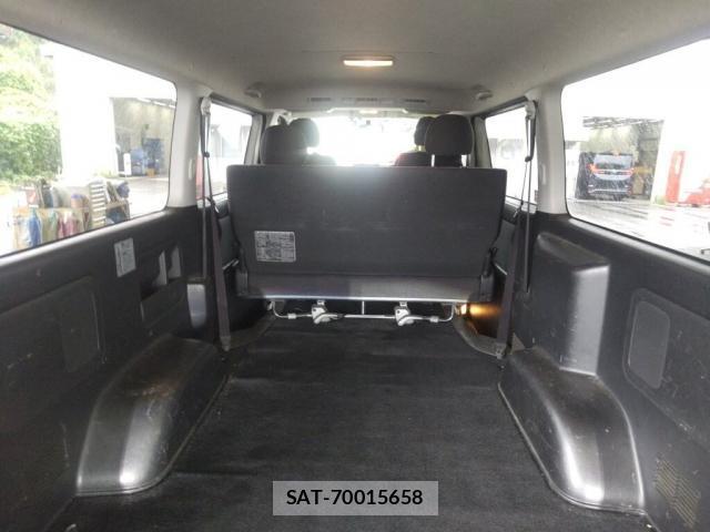 Toyota HIACE VAN 2016-01 8874651-2
