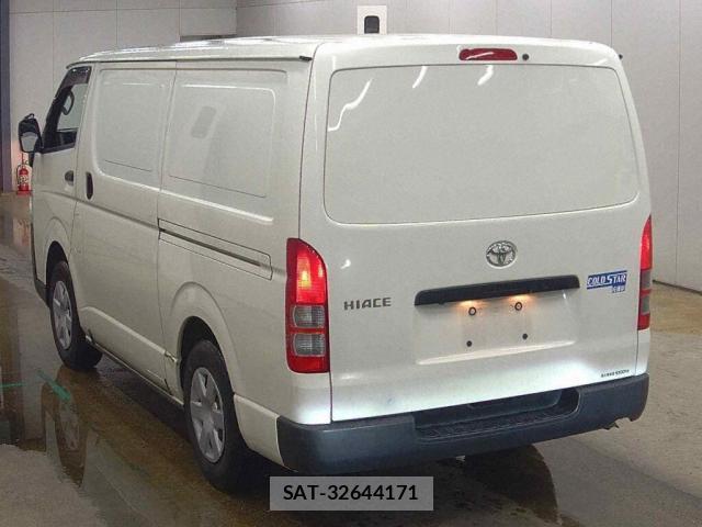 Toyota HIACE VAN 2021-08 8874657-4