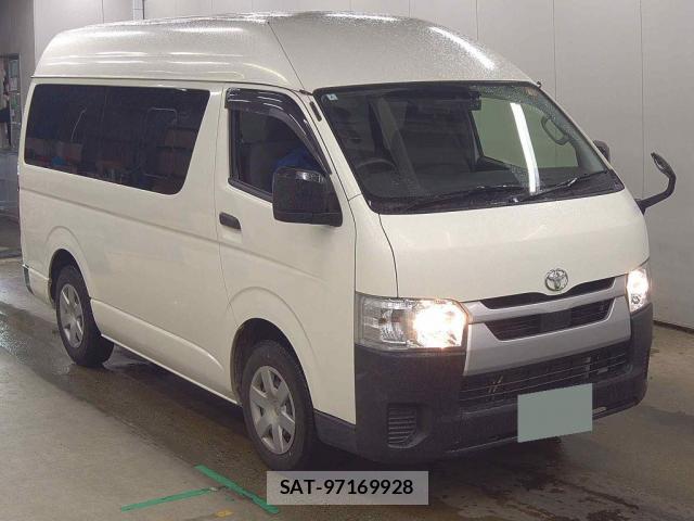 Toyota HIACE VAN 2022-02 8874658-0