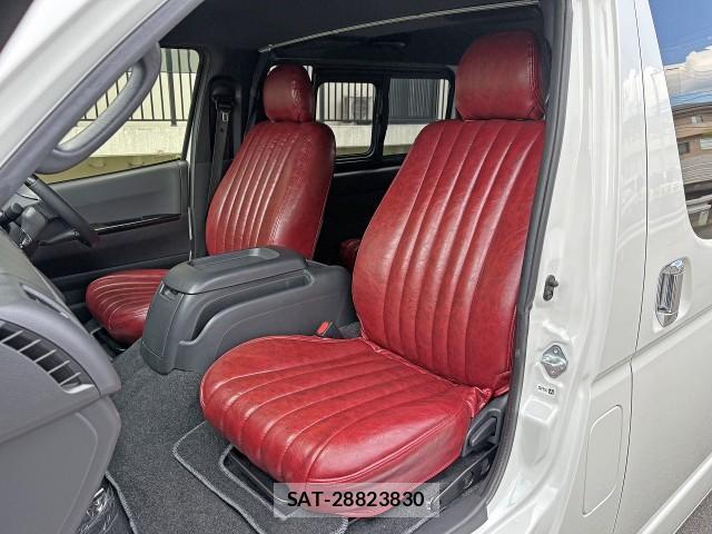 Toyota HIACE VAN 2021-06 8874687-14