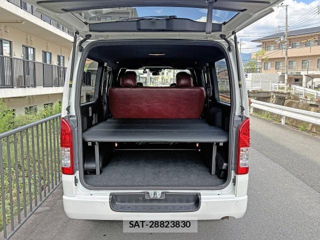 Toyota HIACE VAN 2021-06 8874687-18