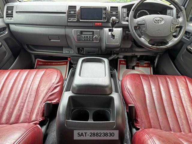 Toyota HIACE VAN 2021-06 8874687-2