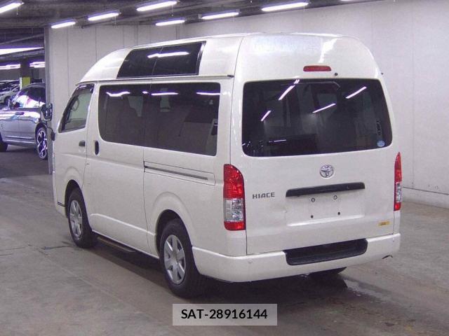 Toyota HIACE VAN 2018-04 8874756-1