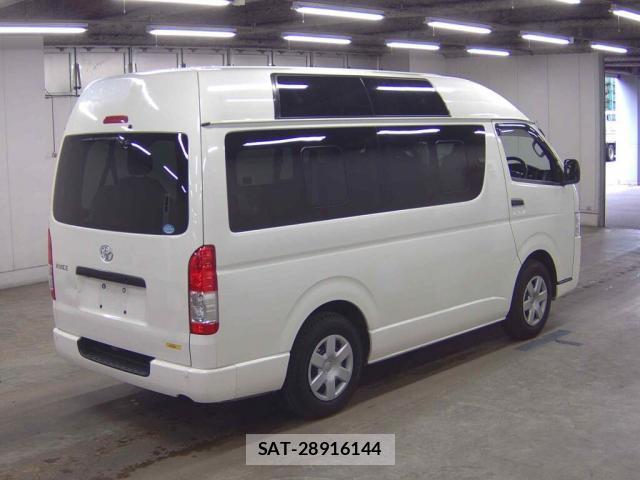 Toyota HIACE VAN 2018-04 8874756-5