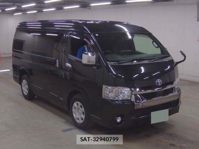 Toyota HIACE VAN 2022-02 8874809-0
