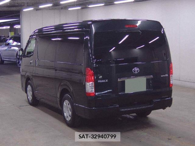 Toyota HIACE VAN 2022-02 8874809-1
