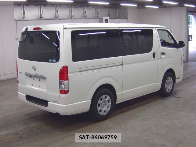 Toyota HIACE VAN 2019-08 8874825-1