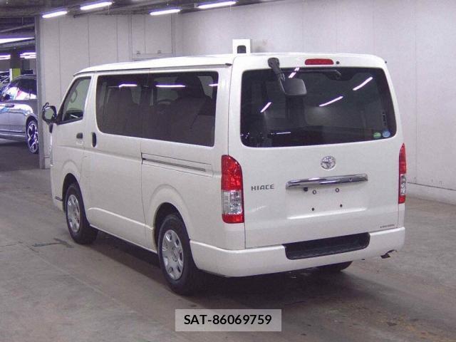 Toyota HIACE VAN 2019-08 8874825-5