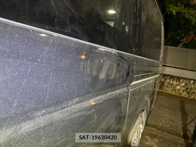 Toyota HIACE VAN 2019-07 8874936-10