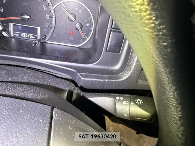 Toyota HIACE VAN 2019-07 8874936-19