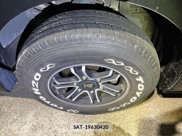 Toyota HIACE VAN 2019-07 8874936-7
