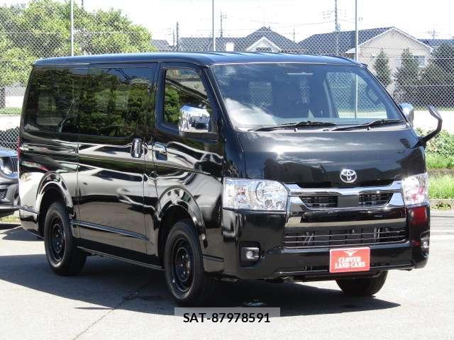Toyota HIACE VAN 2026-04 8875827-0