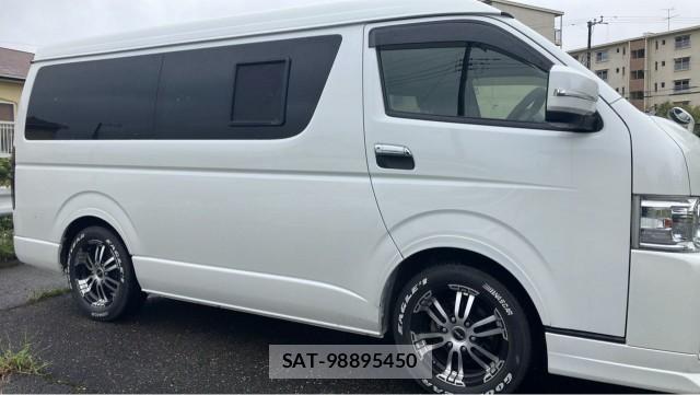 Toyota HIACE WAGON 2022-09 8874378-10