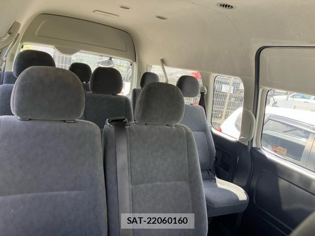 Toyota HIACE WAGON 2017-07 8874946-10
