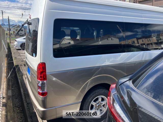 Toyota HIACE WAGON 2017-07 8874946-13