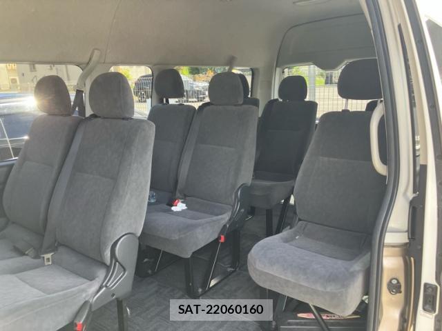 Toyota HIACE WAGON 2017-07 8874946-14