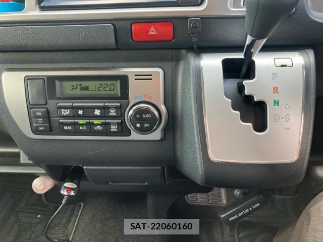 Toyota HIACE WAGON 2017-07 8874946-19