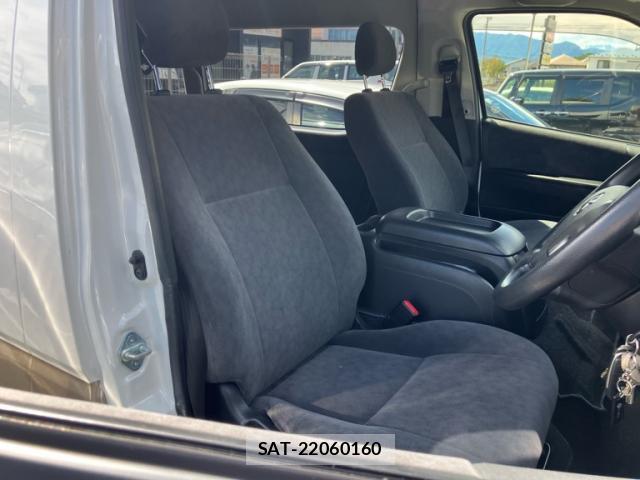 Toyota HIACE WAGON 2017-07 8874946-9