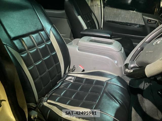 Toyota HIACE WAGON 2006-03 8874997-17