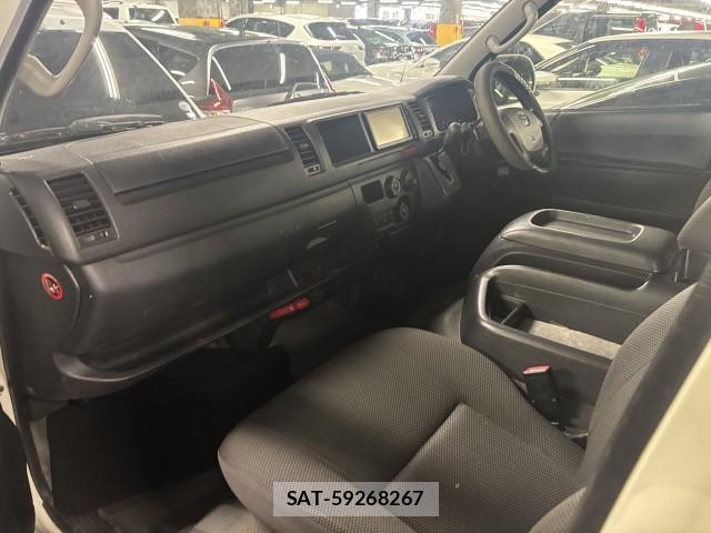 Toyota HIACE WAGON 2015-06 8875144-2