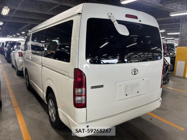 Toyota HIACE WAGON 2015-06 8875144-3
