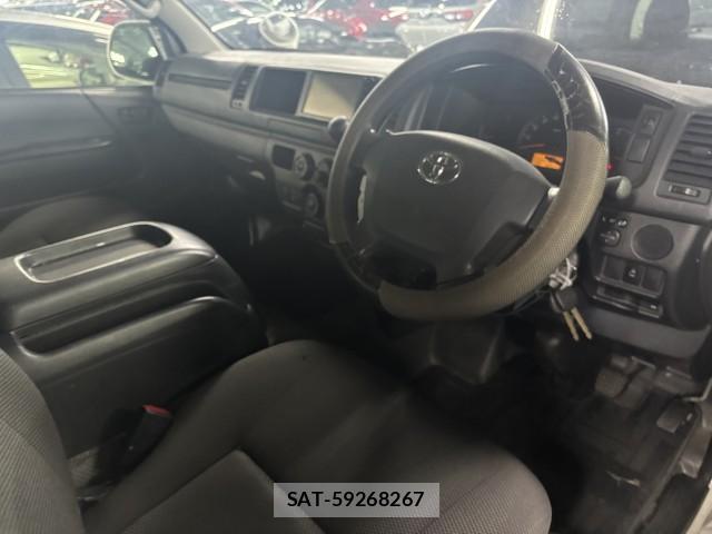 Toyota HIACE WAGON 2015-06 8875144-5