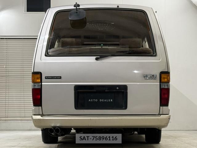 Toyota HIACE WAGON 1987-03 8875747-3
