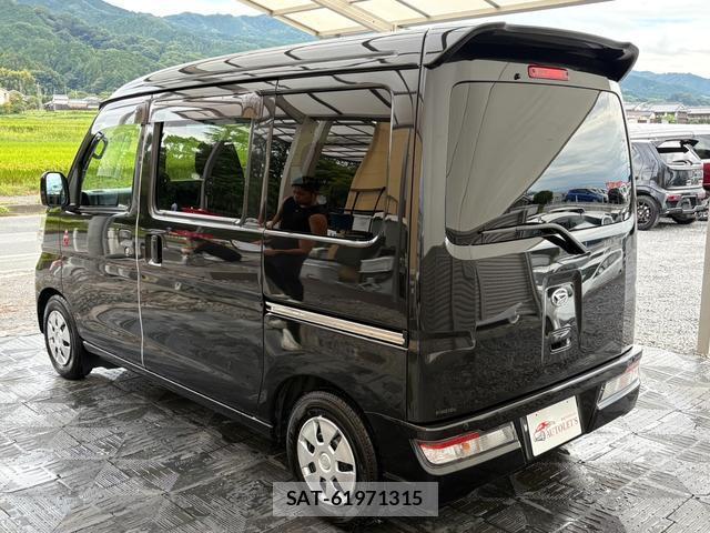 Daihatsu HIJET CARGO 2018-05 8872875-1