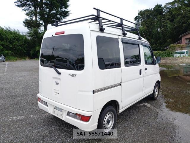 Daihatsu HIJET CARGO 2021-09 8872890-3