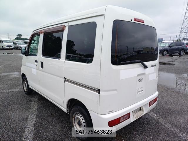 Daihatsu HIJET CARGO 2016-09 8872894-2
