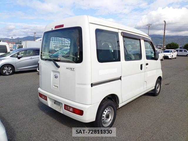 Daihatsu HIJET CARGO 2014-08 8872976-2