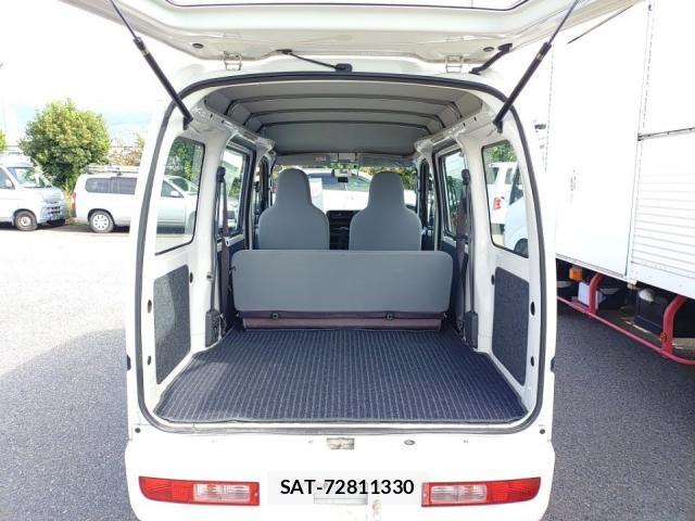 Daihatsu HIJET CARGO 2014-08 8872976-5