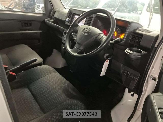 Daihatsu HIJET CARGO 2020-09 8873131-2
