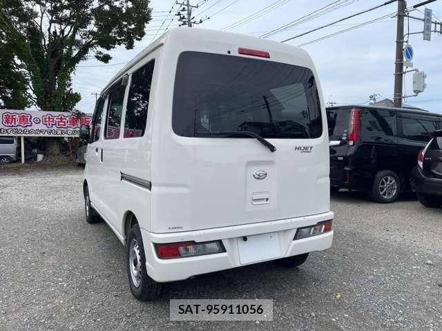 Daihatsu HIJET CARGO 2021-10 8873640-9