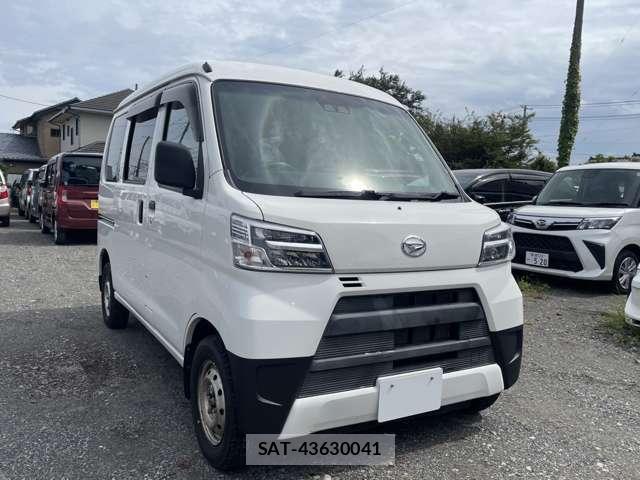 Daihatsu HIJET CARGO 2021-11 8873641-8
