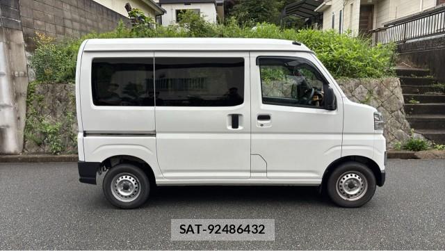 Daihatsu HIJET CARGO 2023-08 8874427-10
