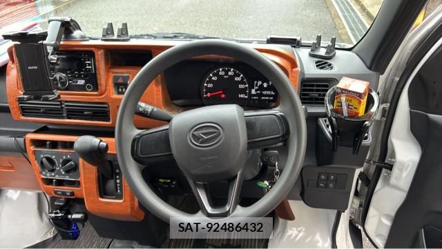 Daihatsu HIJET CARGO 2023-08 8874427-16