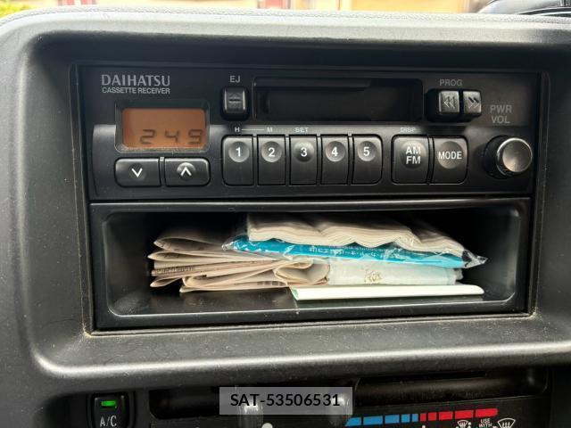 Daihatsu HIJET CARGO 2006-05 8875086-12