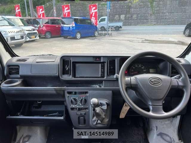 Daihatsu HIJET CARGO 2018-08 8875801-2