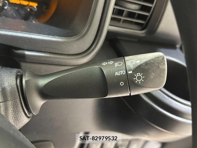 Daihatsu HIJET CARGO 2021-08 8875898-8