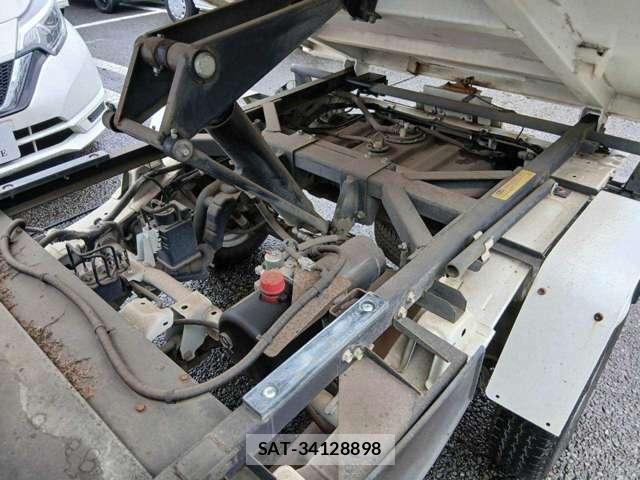 Daihatsu HIJET TRUCK 2015-02 8872628-8