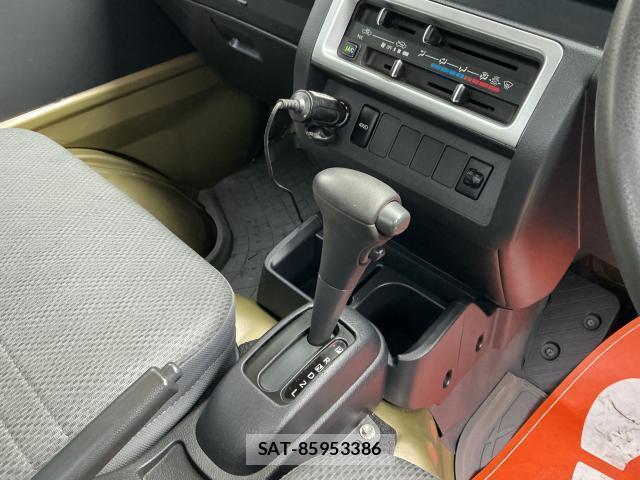 Daihatsu HIJET TRUCK 2017-01 8875095-15