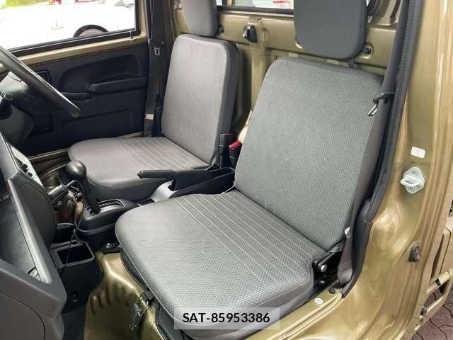 Daihatsu HIJET TRUCK 2017-01 8875095-5